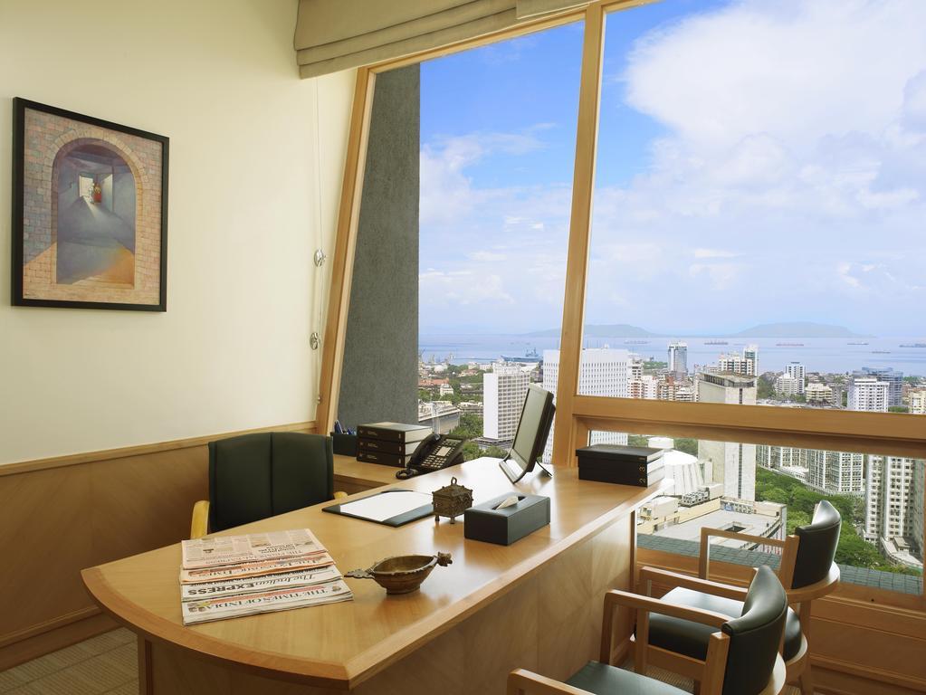 Hotel Trident Nariman Point Bombay Exterior foto Office at the World Trade Center
